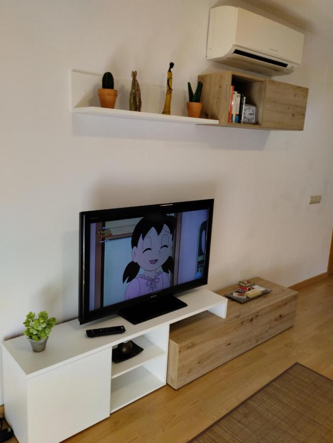 Apartamentos Canana De Vega Flix Exterior photo