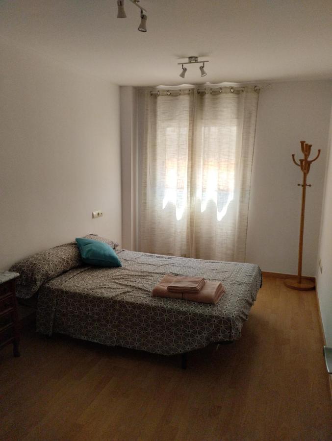 Apartamentos Canana De Vega Flix Exterior photo